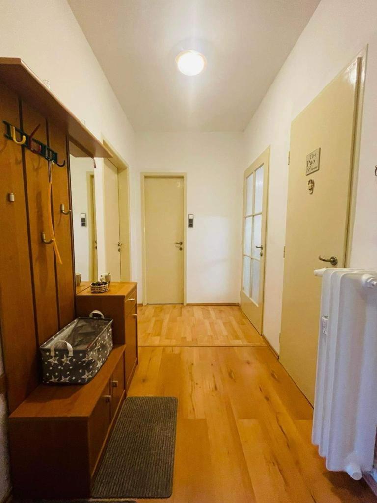 Lovely 2Bdr In Center, Wifi & Self-Check In Bratislava Ngoại thất bức ảnh